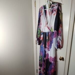 Floral Long Sleeve Maxi Dress